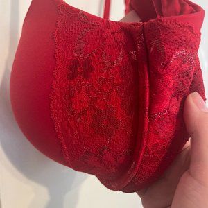 Red Victoria Secret, Body by Victoria Push-Up Bra, Valentines Lingerie Size 38C